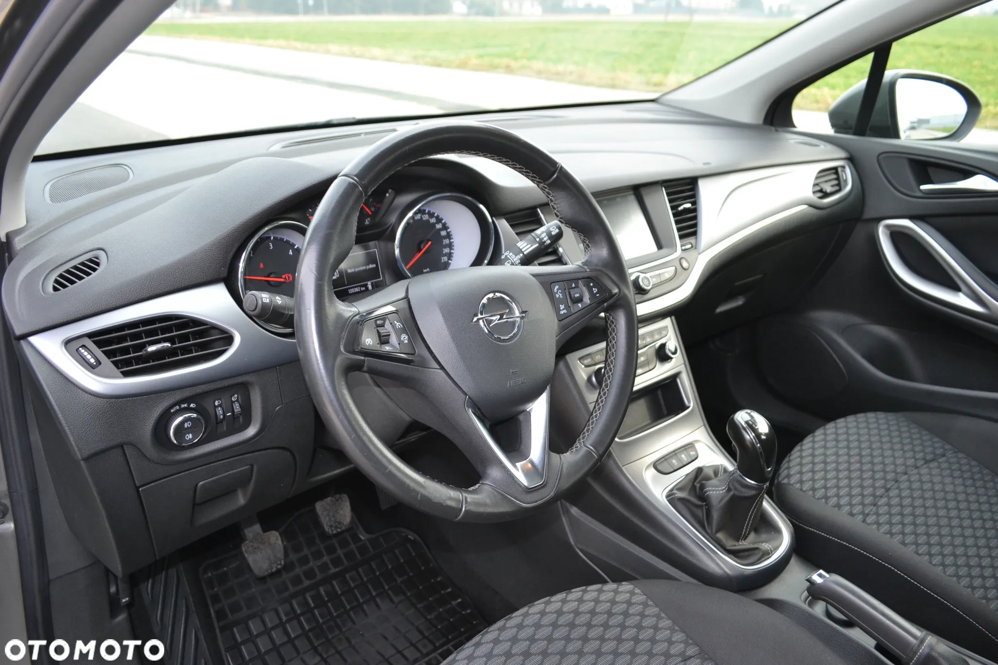 Opel Astra 1.6 D (CDTI) Start/Stop Sports Tourer Edition - 11