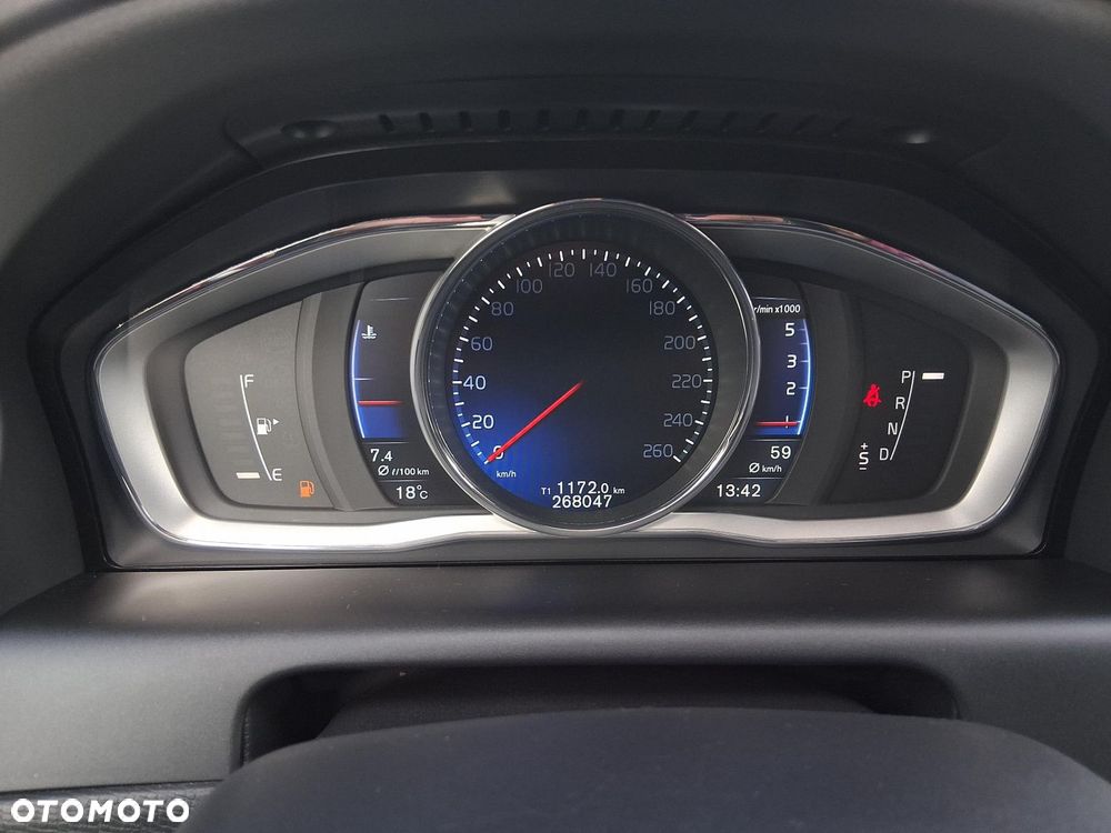 Volvo XC 60 - 20
