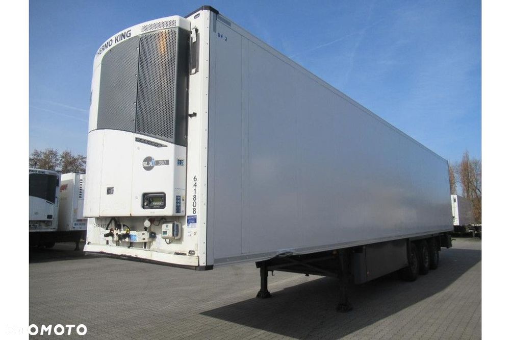 Schmitz Cargobull Trailer Reefer Flower Width & Double Stock Straight - 11