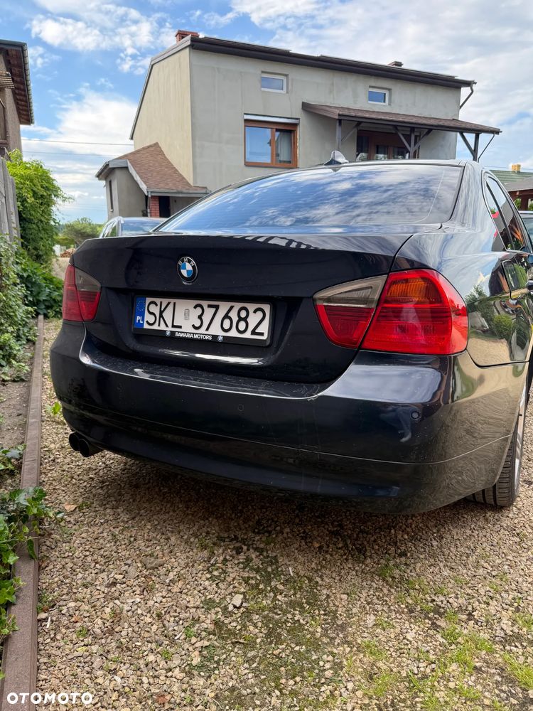 BMW Seria 3 330i - 5