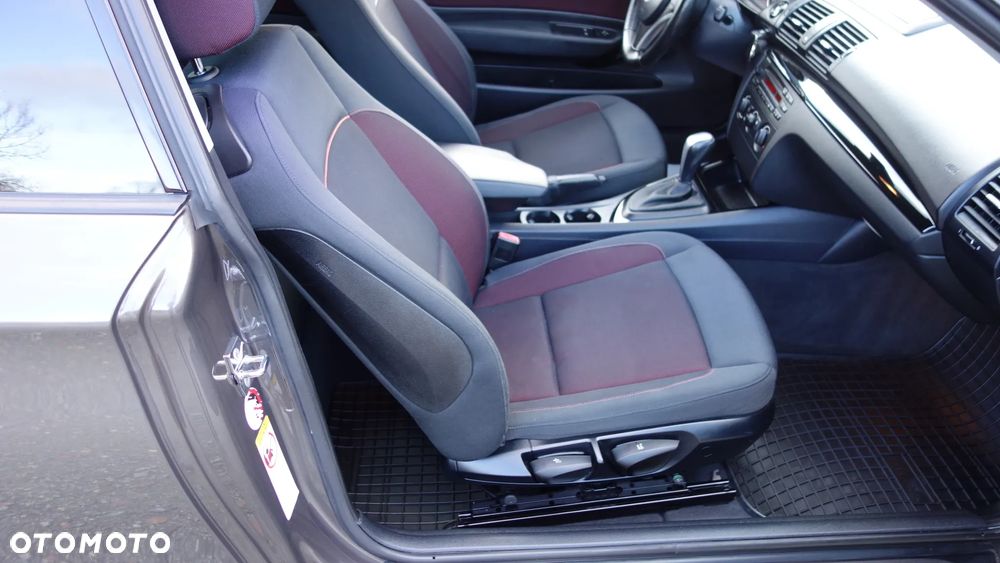 BMW Seria 1 118d DPF Edition Sport - 29