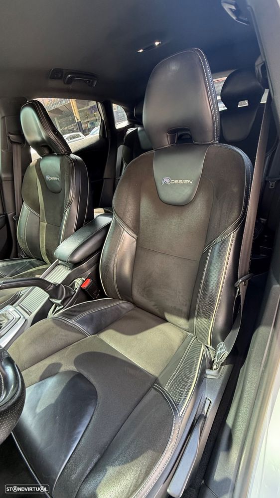 Volvo V40 1.6 D2 R-Design - 9