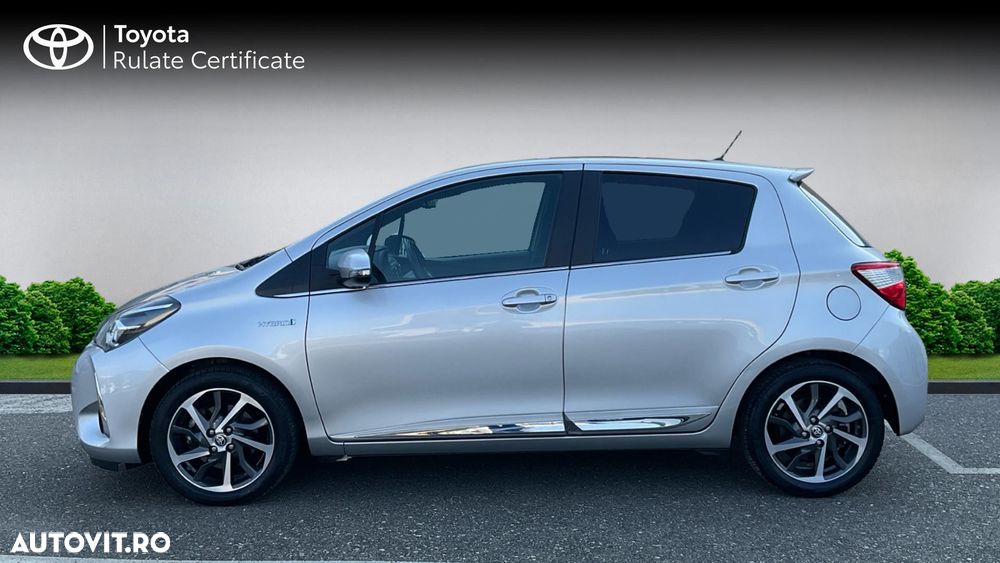 Toyota Yaris 1.5 VVT-i HSD Sol - 4