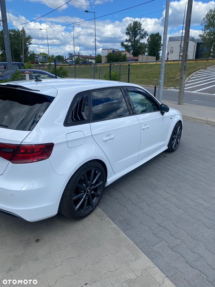 Audi A3 Sportback 2.0 TDI clean diesel Ambition S tronic - 3