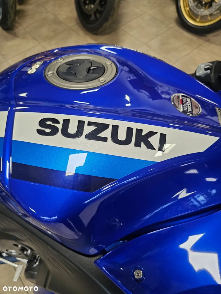 Suzuki Hayabusa - 11