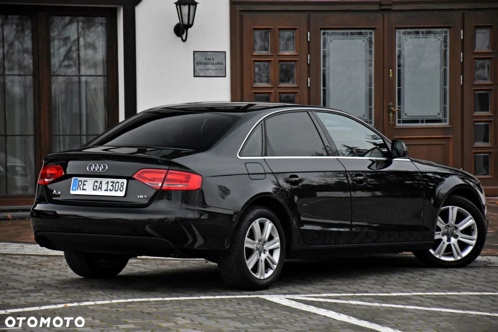 Audi A4 Limousine 1.8 TFSI Attraction - 23