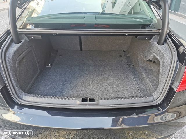 Audi A5 2.7 TDI Multitronic - 25
