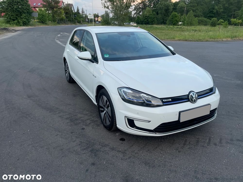 Volkswagen Golf - 3