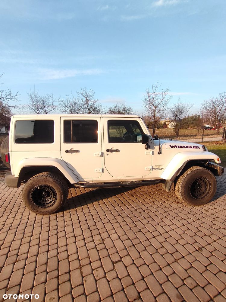 Jeep Wrangler 3.6 Unlim Sahara - 19