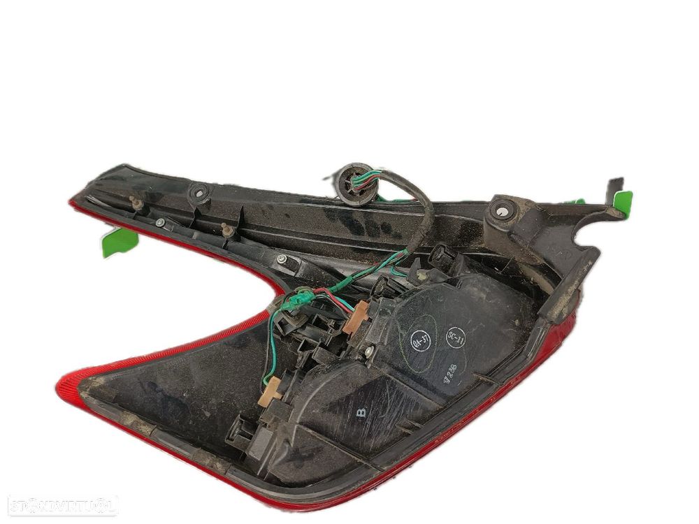 Farolim Dto Nissan Juke (F15) - 3