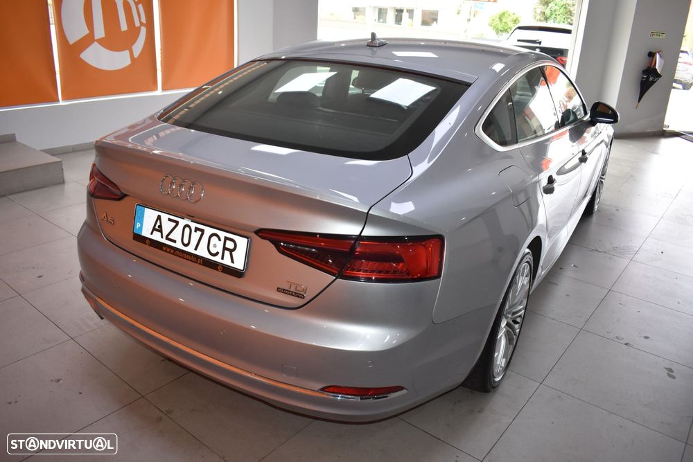 Audi A5 Sportback 2.0 TDI quattro Design S tronic - 14