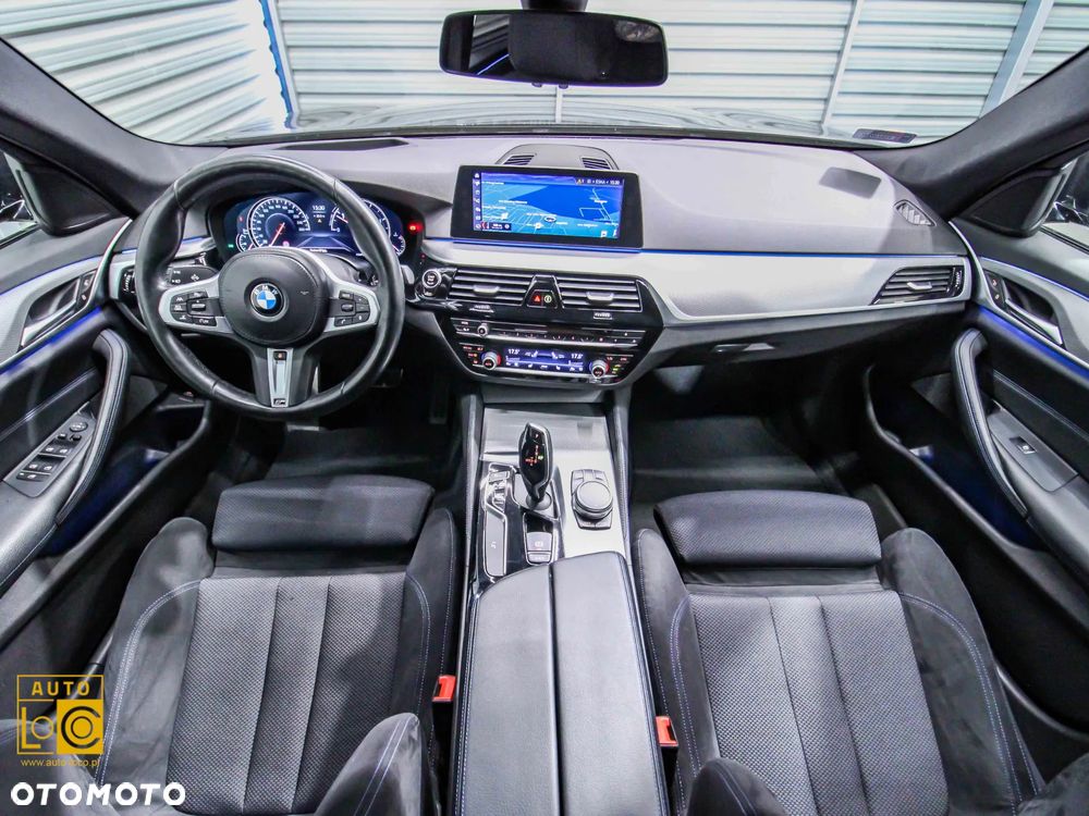 BMW Seria 5 520d M Sport - 5