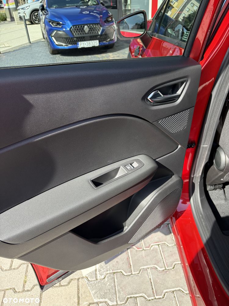 Renault Captur 1.2 TCe Techno - 24