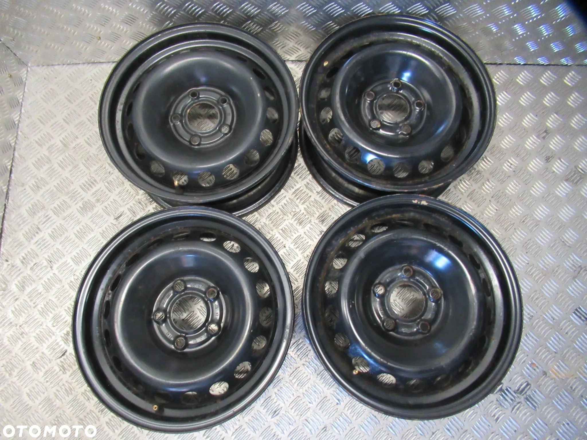 Felgi Renault Megane Kangoo III 6,5Jx15 et43 5x114,3 - 1