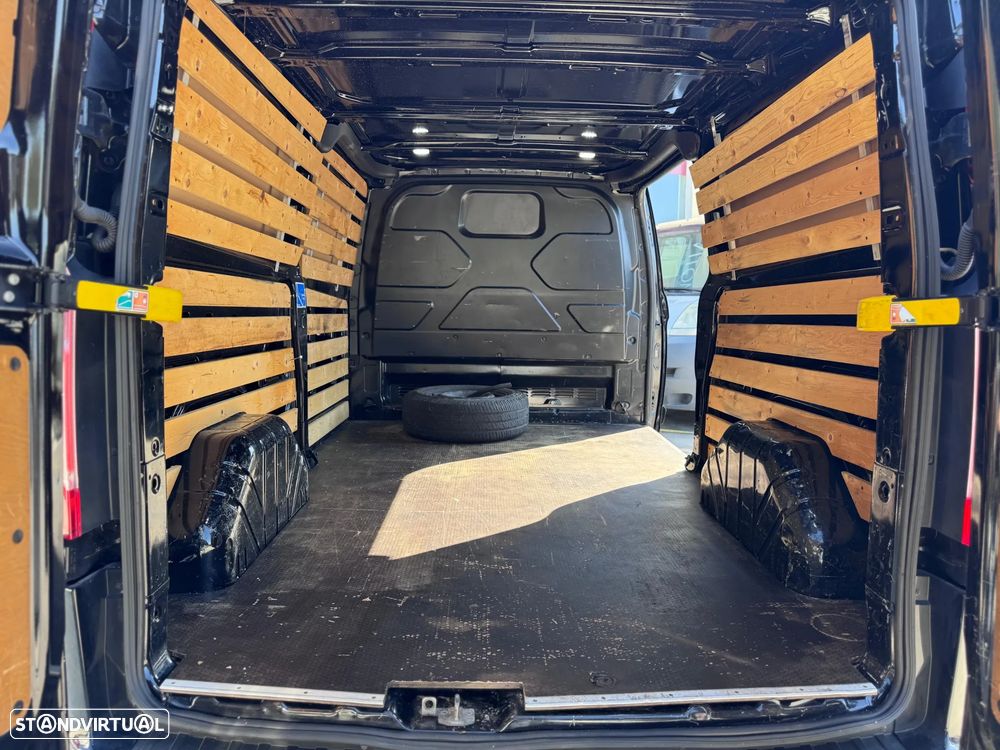 Ford Transit Custom 2.0tdci Aut.170cv L2H1 3lug - 10
