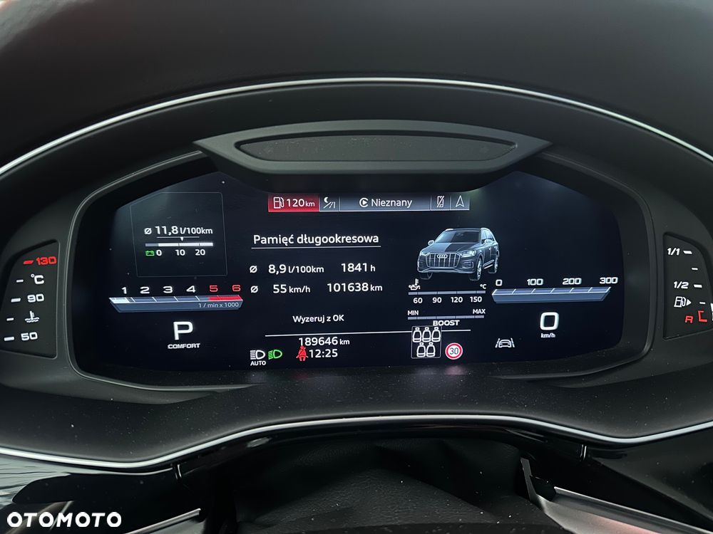 Audi Q7 - 8
