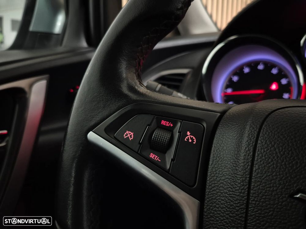 Opel Astra 1.4 Cosmo - 14