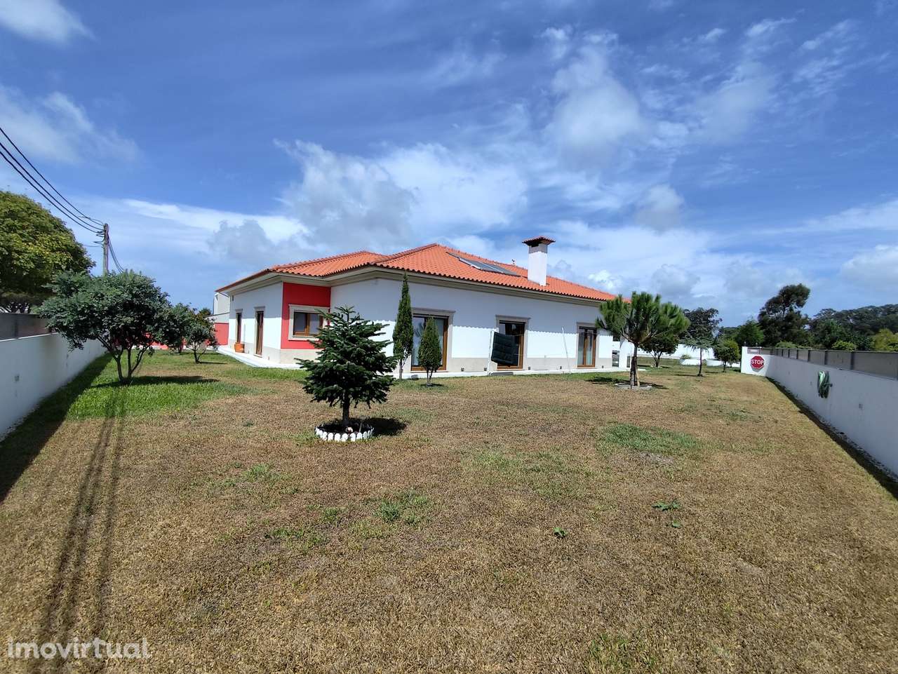 Moradia Térrea T4 com Sótão em Santa Joana – Aveiro - Grande imagem: 3/60