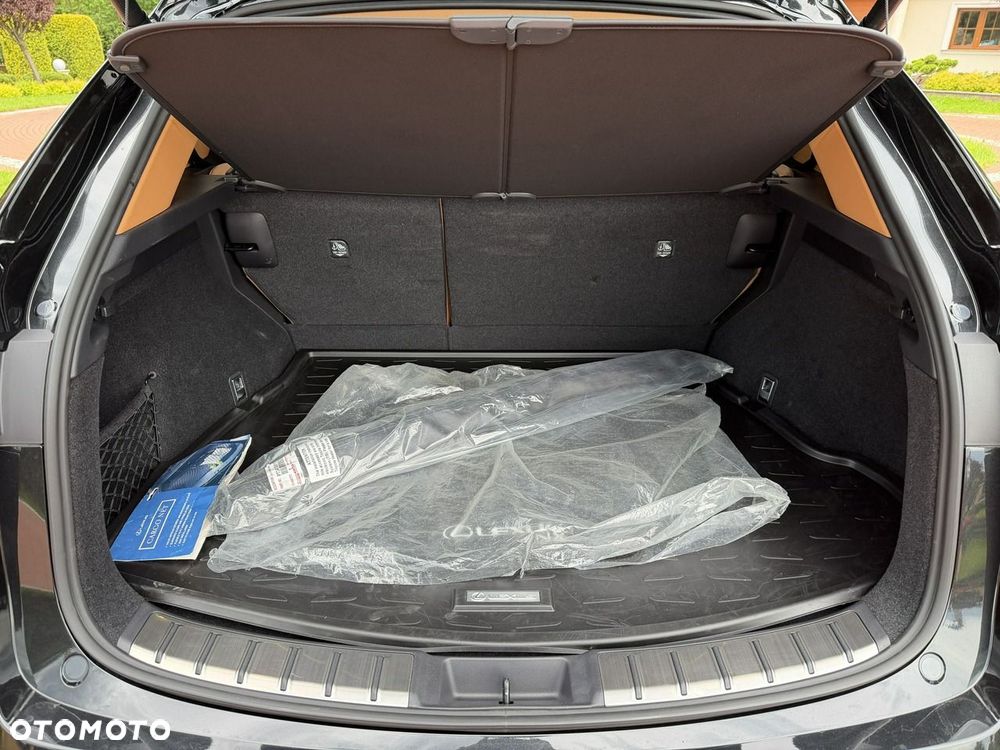Lexus NX - 40