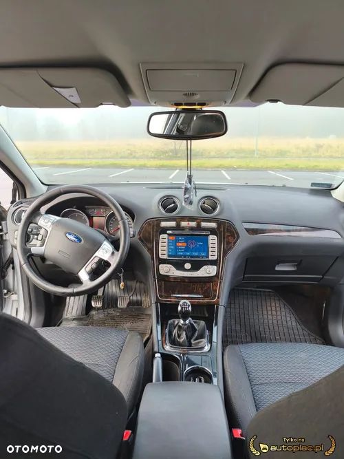 Ford Mondeo - 10