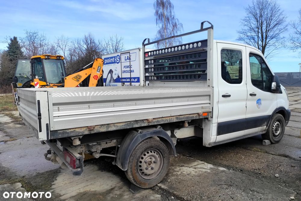 Ford Transit - 13