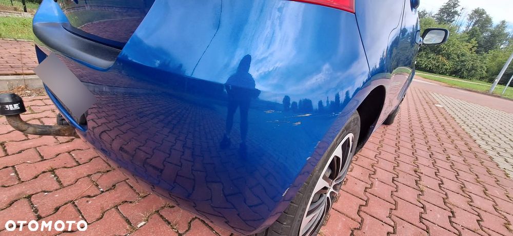 Toyota Yaris 1.3 - 5