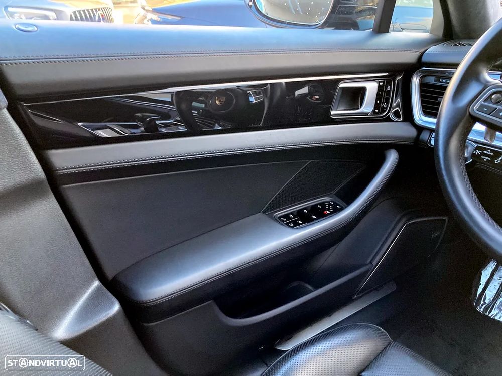 Porsche Panamera Turbo S E-Hybrid - 12