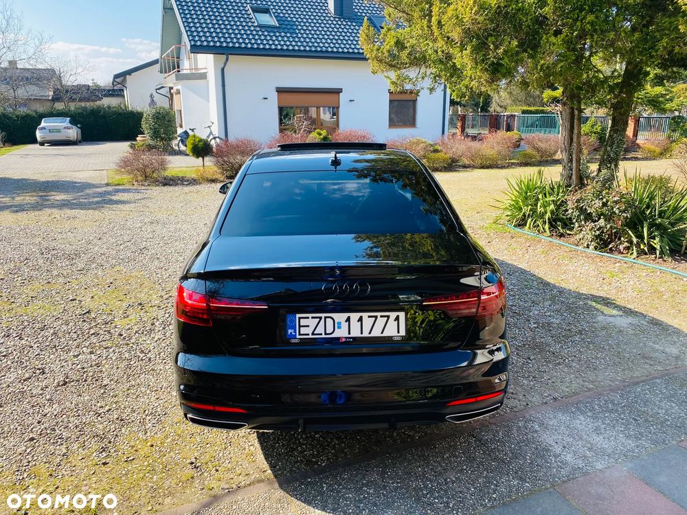 Audi A4 Limousine 45 TFSI mHEV Quattro Black Edition S tronic - 12