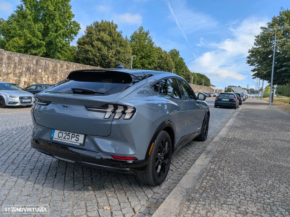 Ford Mustang Mach-E AWD PREMIUM - 5