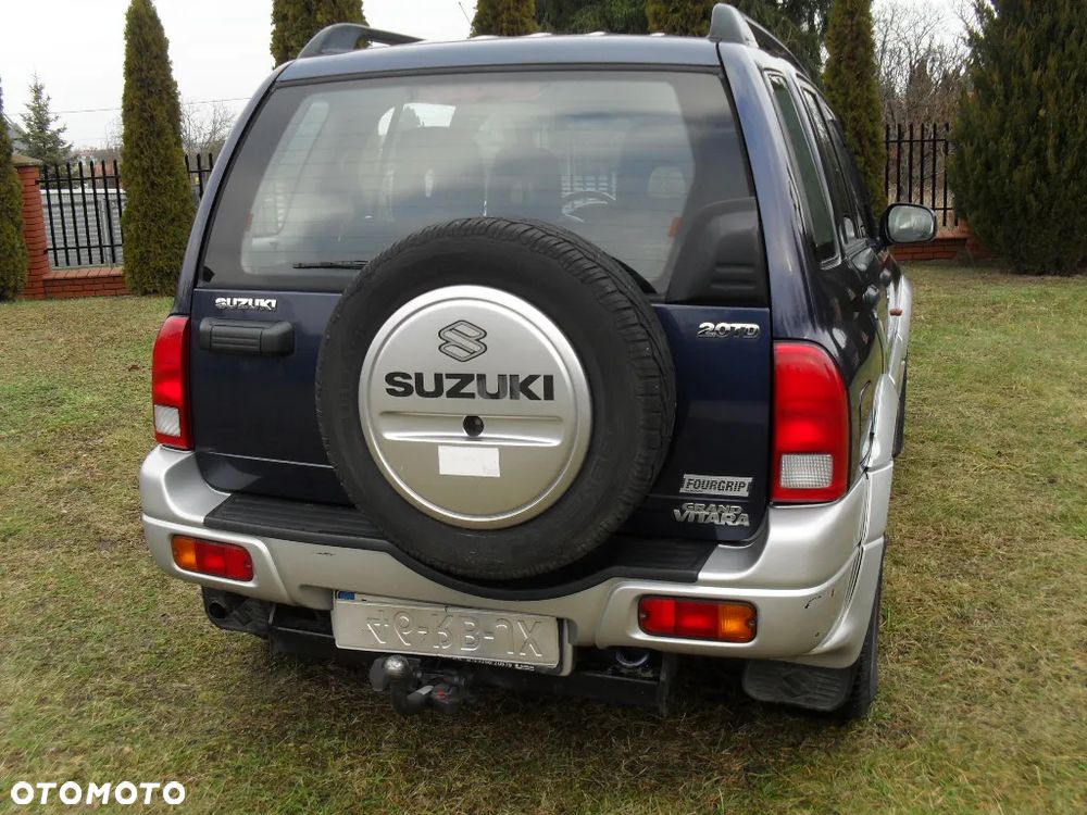 Suzuki Grand Vitara 2.0 HDi - 21