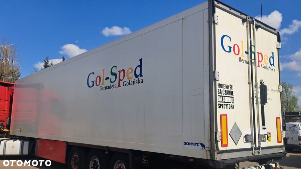 Schmitz Cargobull SKO 24 - 2
