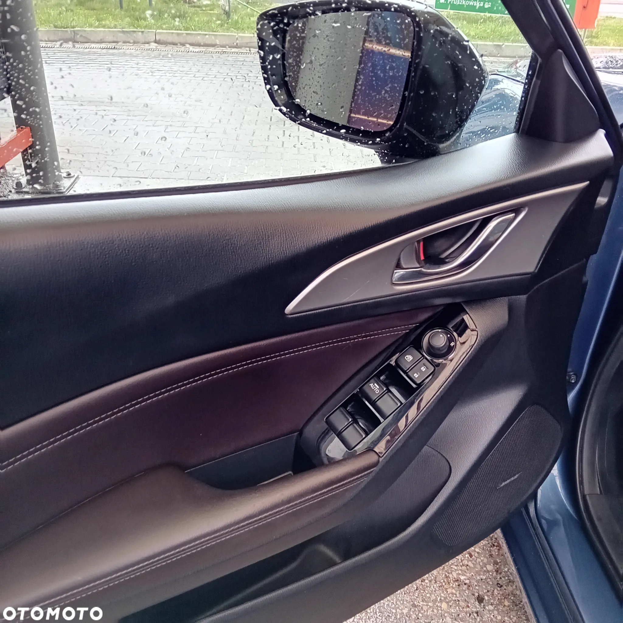 Mazda 3 - 7