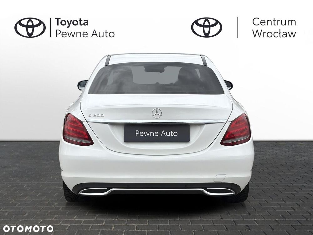 Mercedes-Benz Klasa C 200 7G-TRONIC - 4