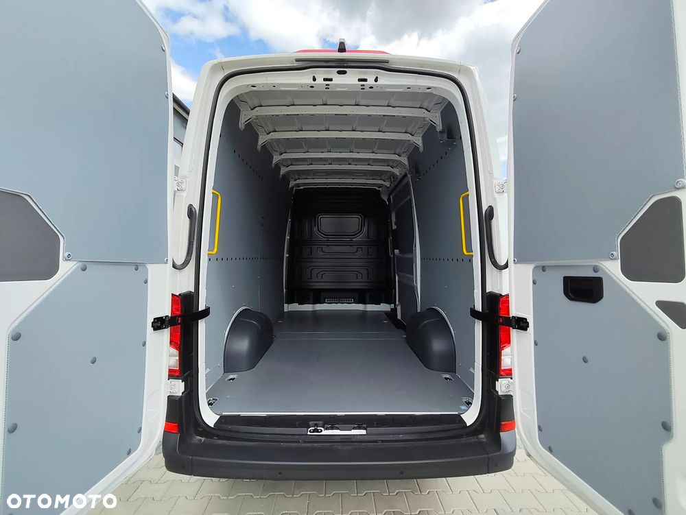 Volkswagen Crafter - 9