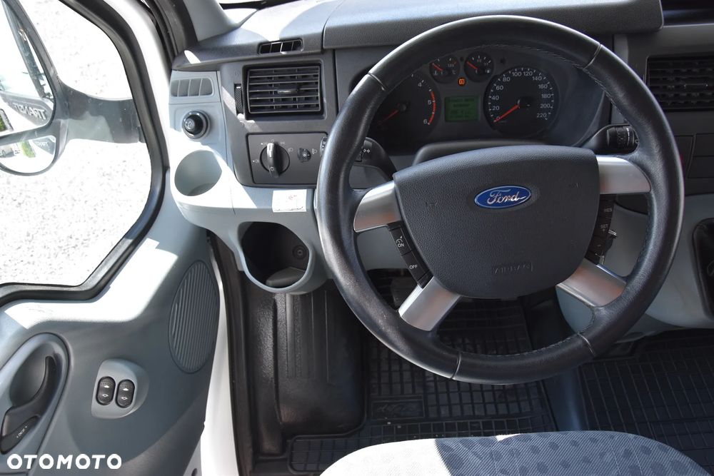 Ford CHAUSSON FLASH 01 - 28