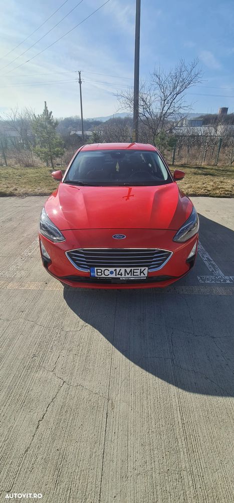 Ford Focus - 1