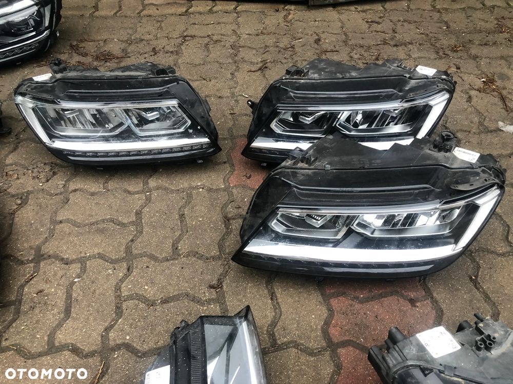 Reflektor Przód strona prawa Volkswagen Tiguan 5NB941774B 5NB941773B - 2