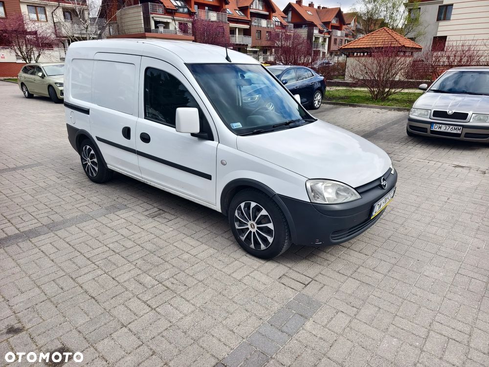 Opel Combo - 2