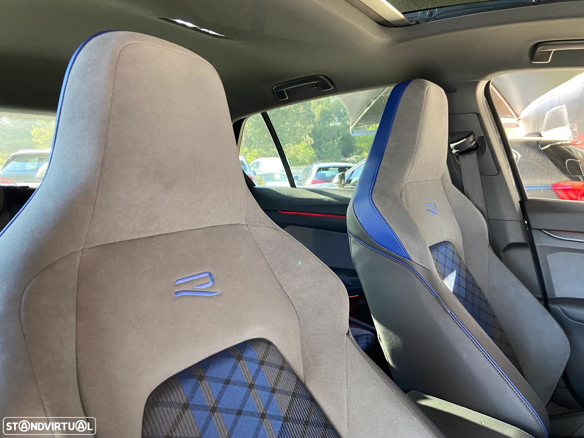 VW Golf 2.0 TSI OPF 4Motion DSG R Performance - 47