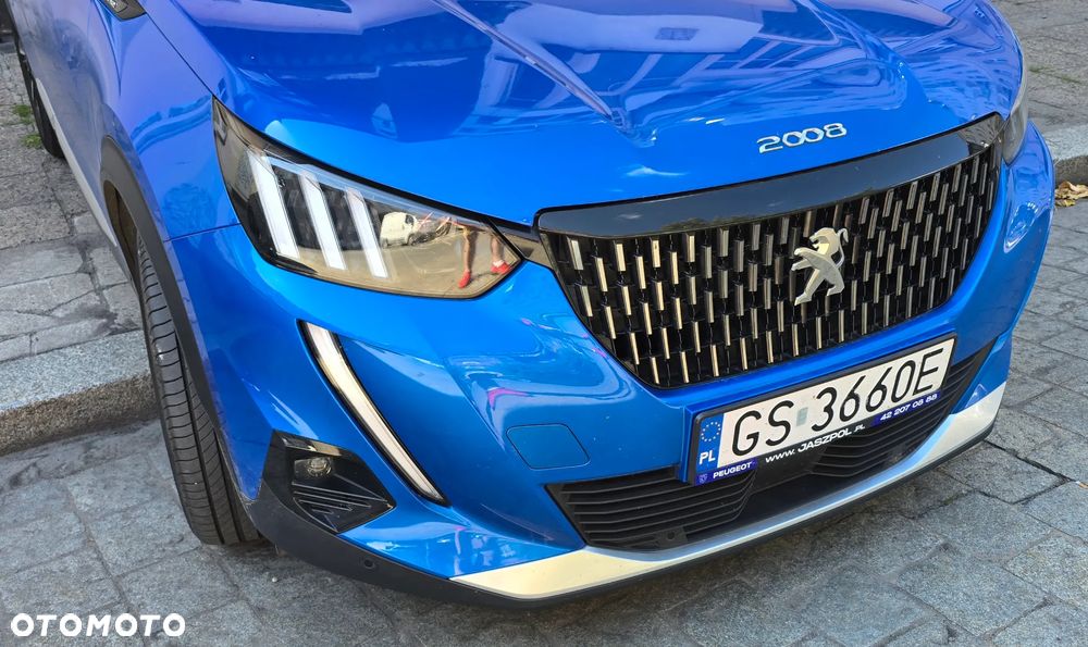 Peugeot 2008 1.2 PureTech GT Line S&S - 10