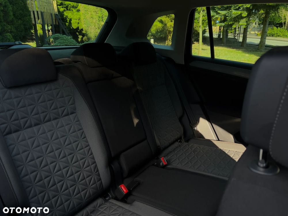 Volkswagen Tiguan 1.5 TSI EVO Life DSG - 23