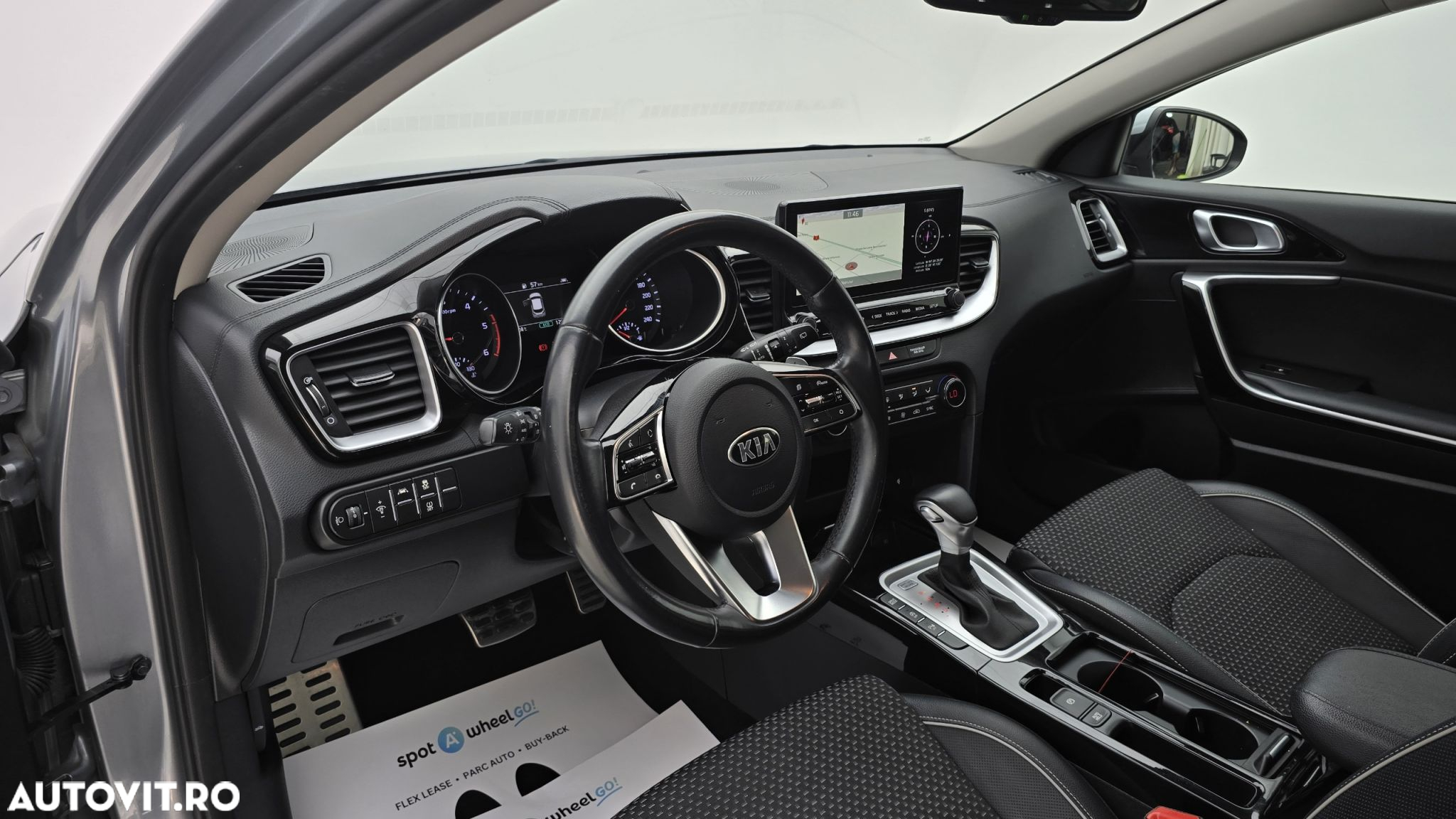 Kia XCeed - 13