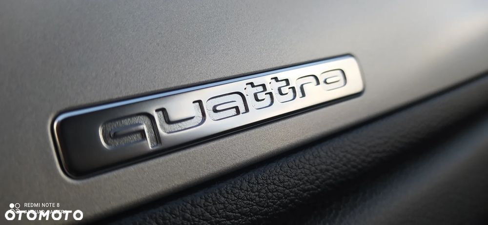Audi Q3 2.0 TDI quattro sport - 25