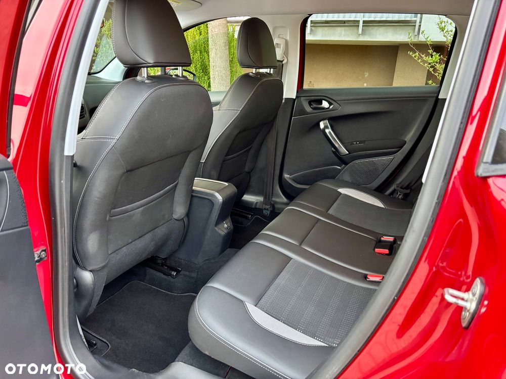 Peugeot 2008 PureTech 110 Stop&Start EAT6 Allure - 7