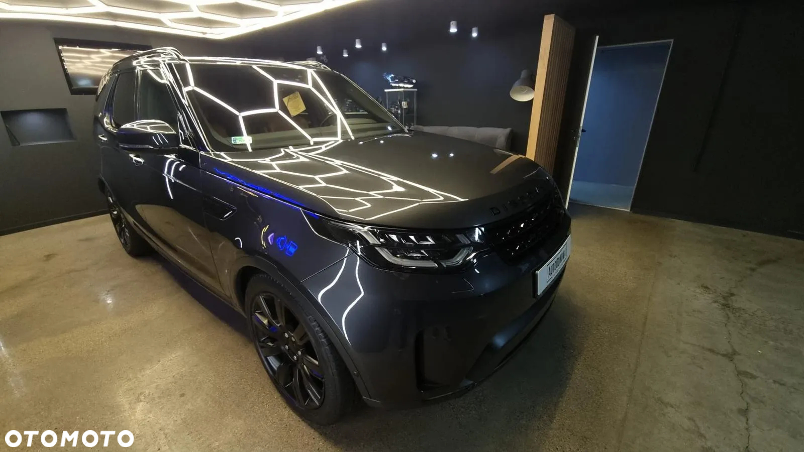 Land Rover Discovery V 2.0 SD4 HSE Luxury - 6