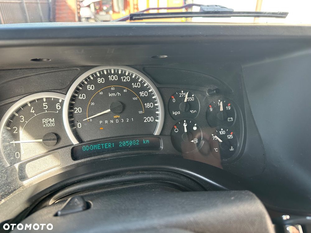 Hummer H2 6.0 V8 - 5