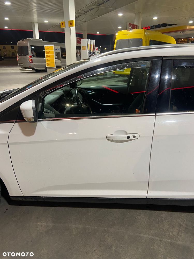 Ford Focus 1.0 EcoBoost Start-Stopp-System ST-LINE - 10