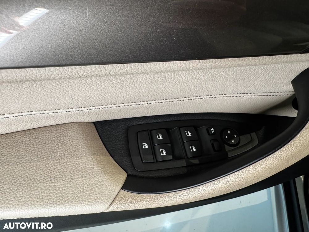 BMW X1 - 13