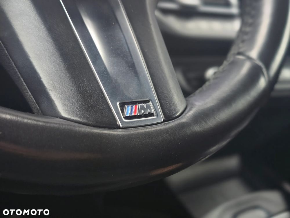BMW Seria 2 218d M Sport - 16