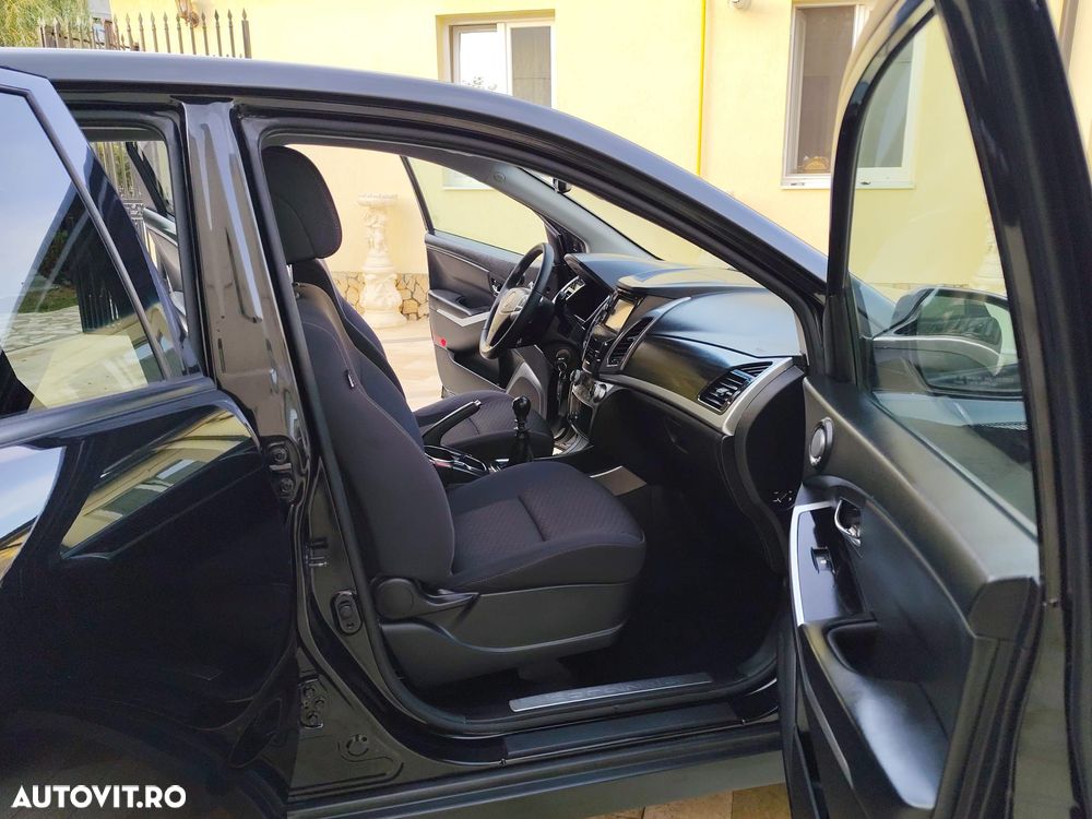 SsangYong Korando - 7